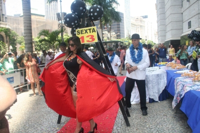 Sexta 13-19