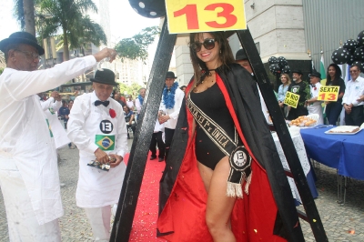 Sexta 13-22
