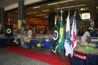 Edifício Central e Dia do Abraço-7